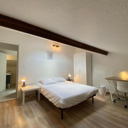 Les Cosy De Nancy - Mister Charles Sous Les Toits, Place Du Marche 4* Экстерьер фото